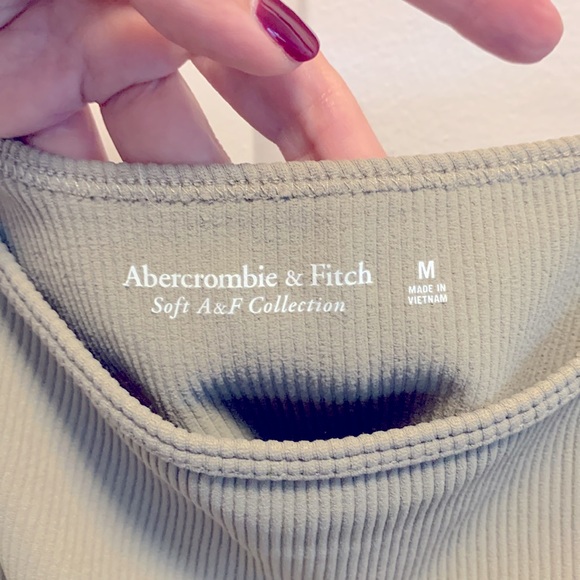Abercrombie & Fitch Seamless Ribbed Tank Bodysuit - Picture 3 of 3